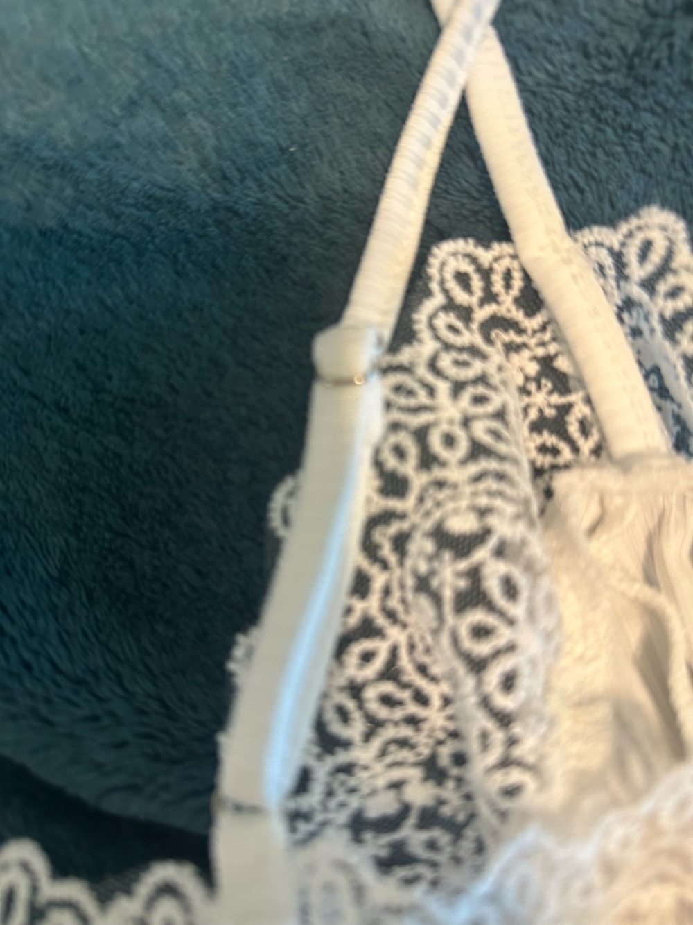 White Lace-Trim Ribbed Camisole Bralette with Front Tie NWOT - Picture 4 of 4